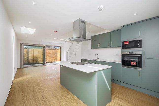 All Saints Road, London SW19 2 bed detached house for sale