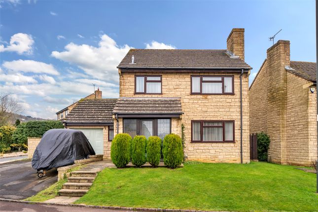 Dewey Close, Cheltenham GL52 3 bed detached house for sale