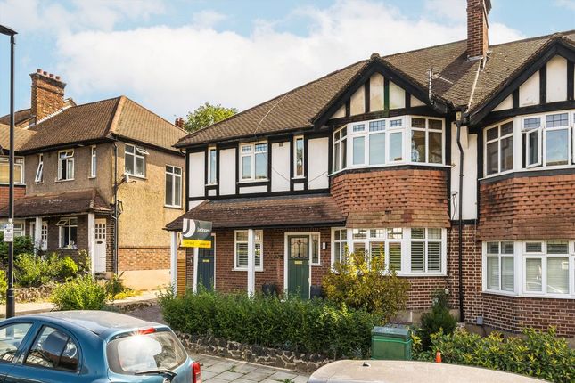 Woodleigh Gardens, London SW16 2 bed maisonette for sale