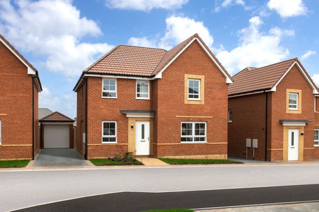 4 bed detached house