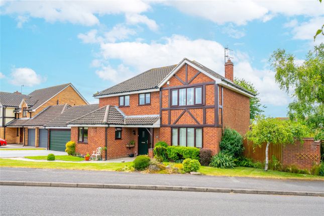 4 bed detached house