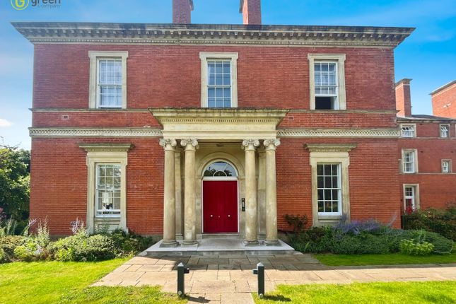 Hill Lane, Birmingham B43 2 bed apartment for sale