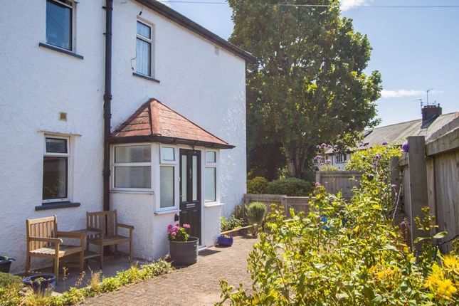 Mountjoy Avenue, Penarth 2 bed ground floor flat for sale
