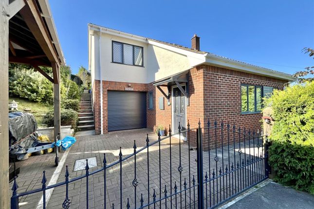 Valley Road, Lydbrook GL17 3 bed detached house for sale