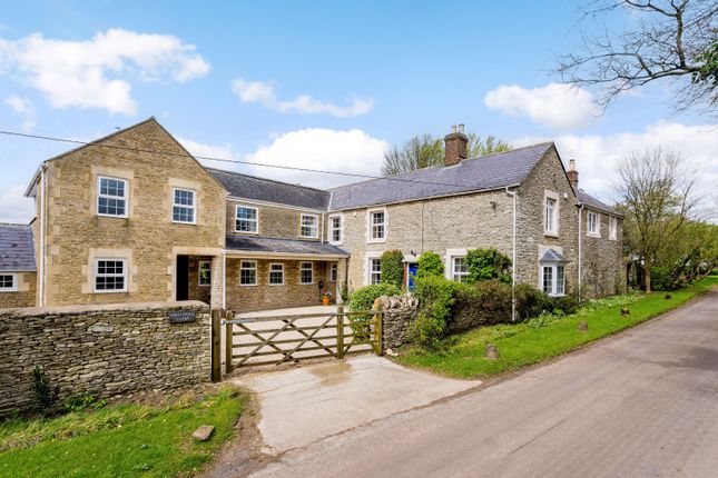 6 bedroom detached house for sale