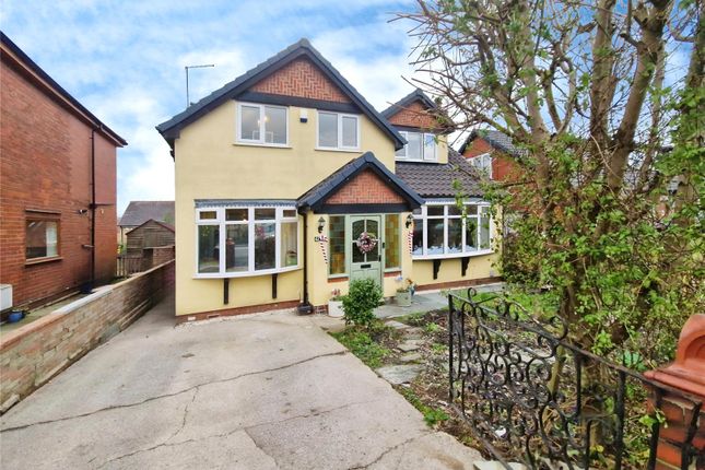 Hilton Lane, Manchester M28 3 bed detached house for sale