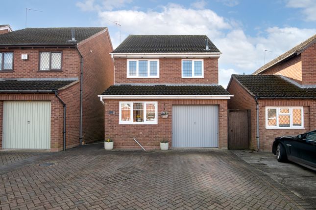 The Paddock, Stoke Heath B60 3 bed detached house for sale