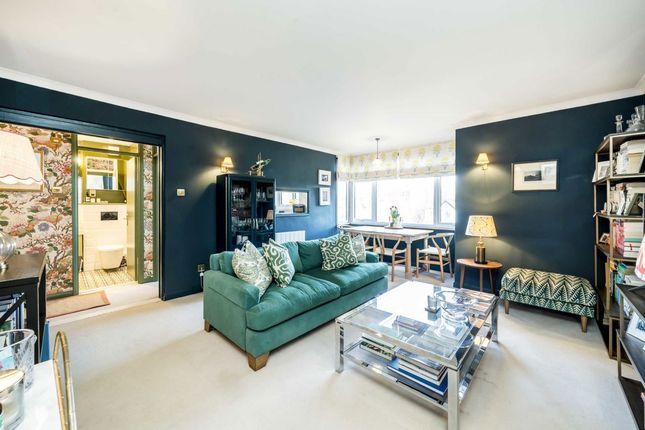 Bolton Road, London W4 2 bed flat for sale