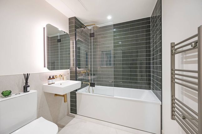 3 bed flat