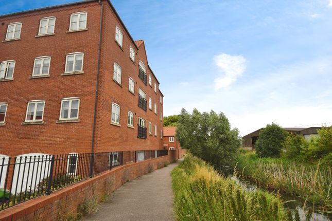 2 bed flat