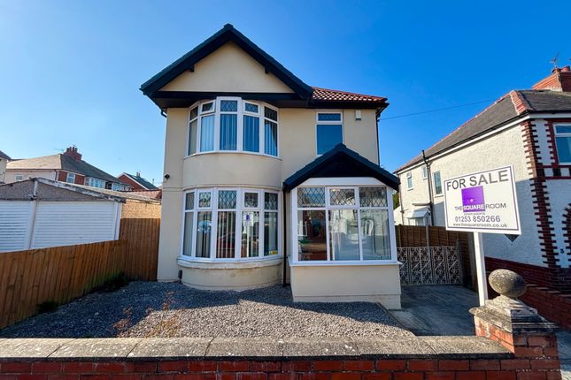 Delphene Avenue, Cleveleys FY5 3 bed detached house for sale