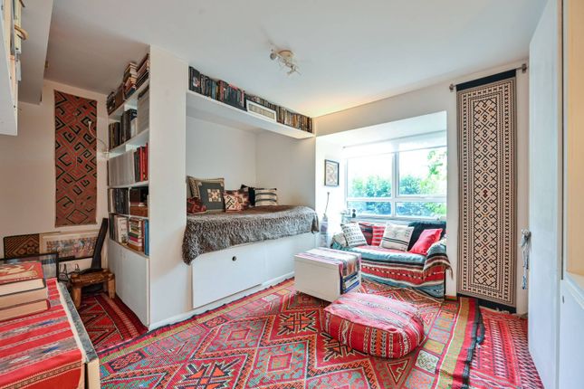 Oxley Close, Bermondsey, London, SE1 Studio for sale