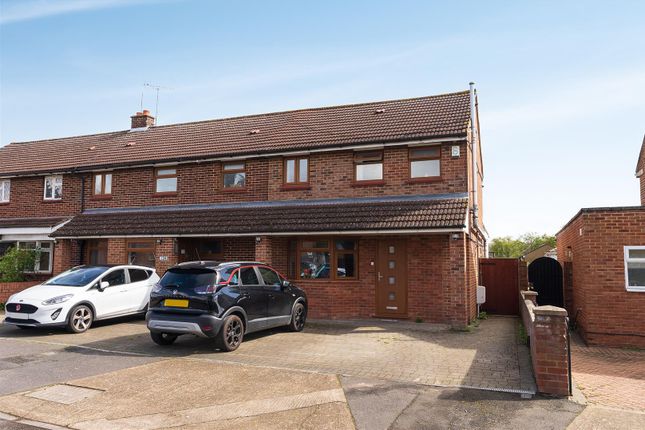 3 bedroom end of terrace house for sale