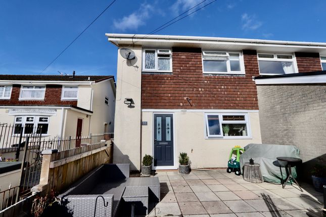 3 bed semi-detached house