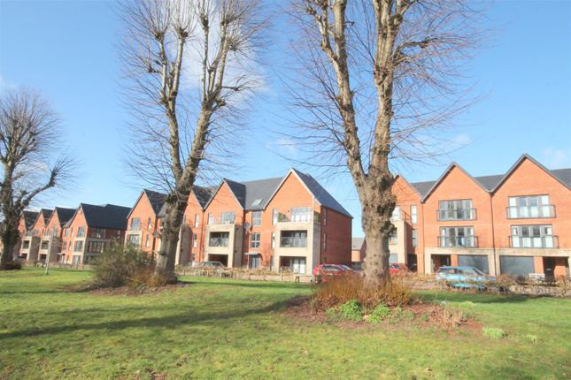 2 bed flat