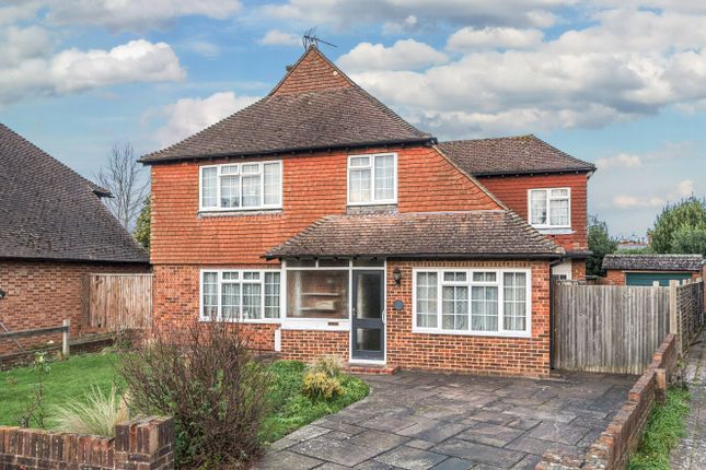 Marlyns Drive, Guildford, Surrey, GU4 4 bed detached house for sale