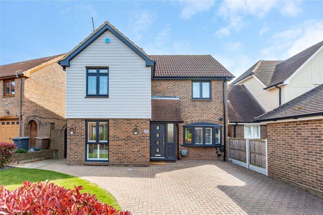 Anchor Reach, South Woodham Ferrers... 4 bed detached house for sale