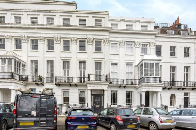 Sussex Square, BRIGHTON, East Sussex... 2 bed flat for sale