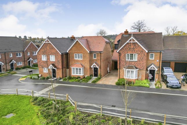 3 bed detached house