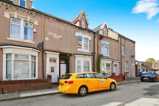 4 bedroom terraced house for sale