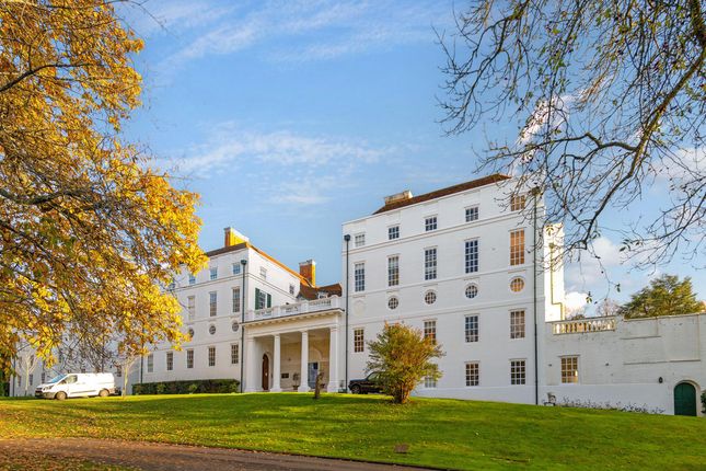 Nashdom Lane Burnham... 2 bed apartment for sale