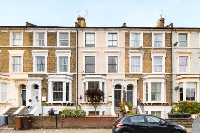 Lauriston Road, Victoria Park... 1 bed flat for sale