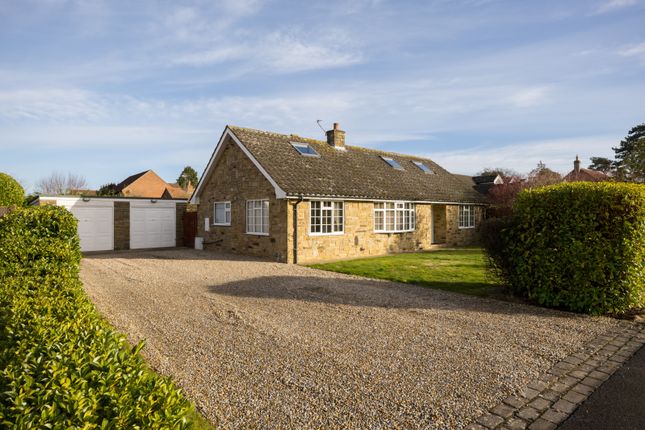 Farriers Chase, Strensall, York, YO32 3 bed detached house for sale