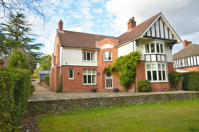St. Mary's Lane, Louth LN11 0DT 5 bed detached house for sale