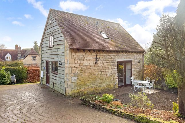 2 bedroom detached house for sale