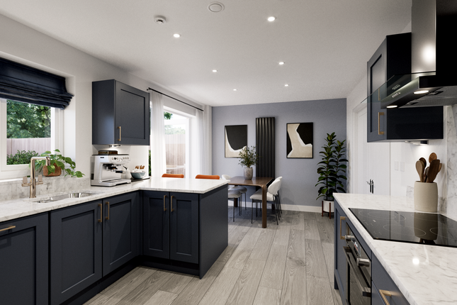 4 bed detached house
