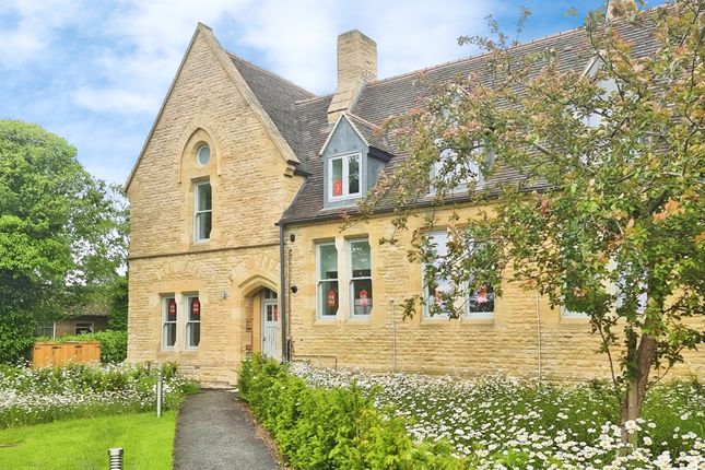 3 bedroom town house for sale