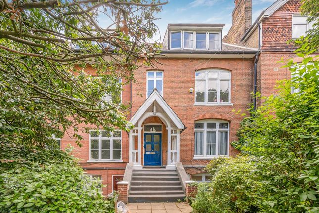 2 bed flat