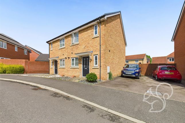 2 bedroom semi-detached house for sale