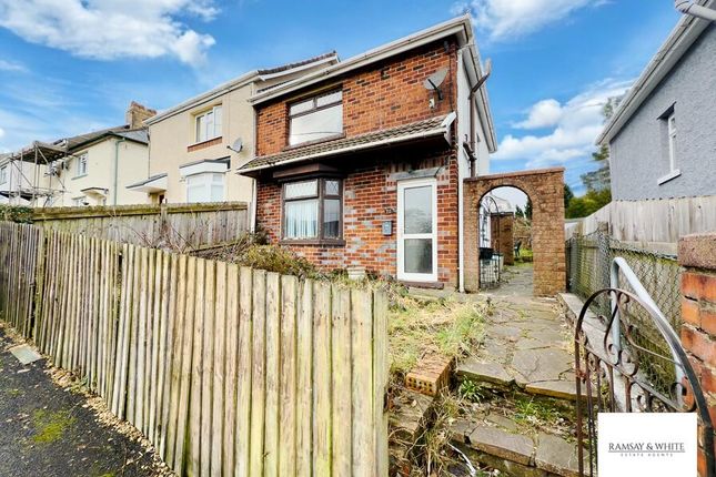 3 bed semi-detached house