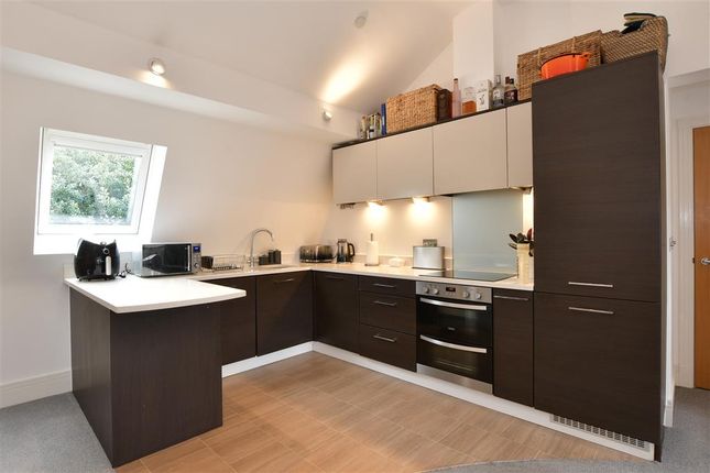 2 bed flat
