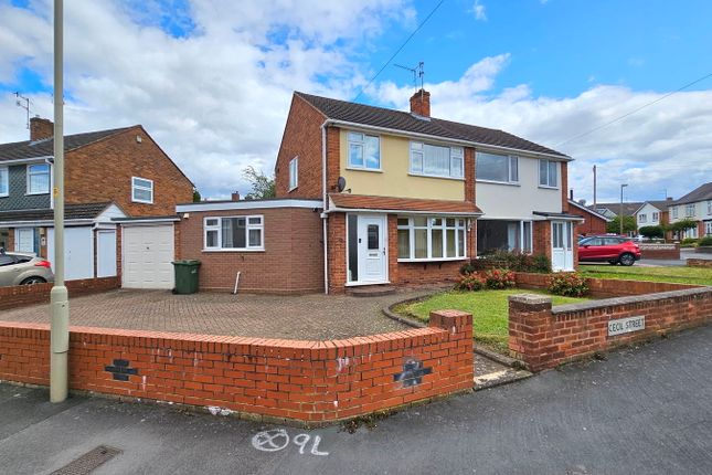 Cecil Street, Stourbridge DY8 3 bed semi