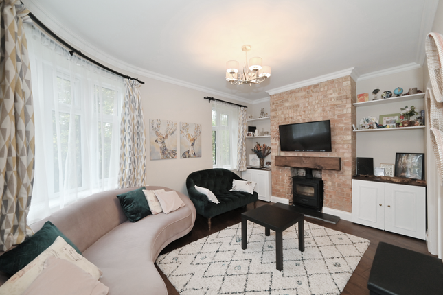2 bed flat
