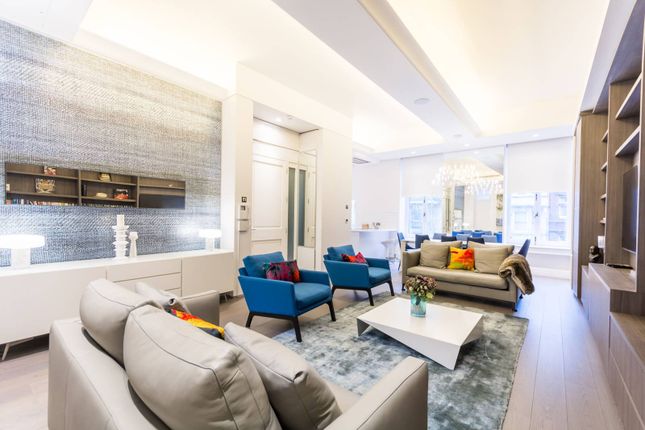 Whitehall, St James's, London, SW1A 2 bed flat for sale
