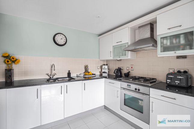Birdhurst Road, South Croydon 2 bed apartment for sale