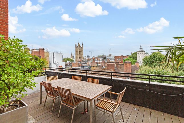 Romney House, 47 Marsham Street... 2 bed flat for sale