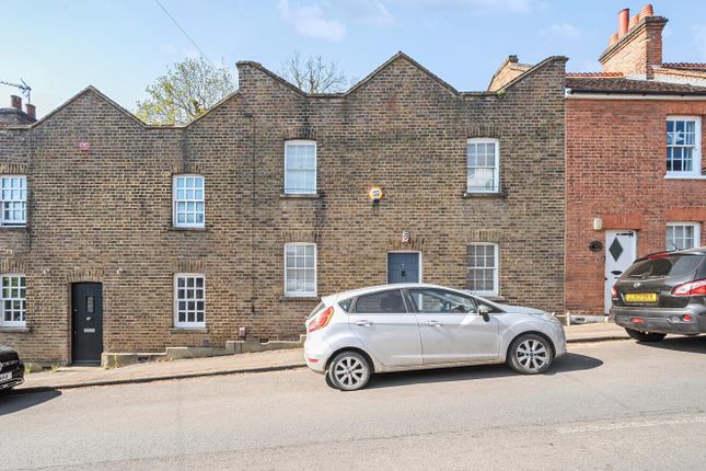2 bed property