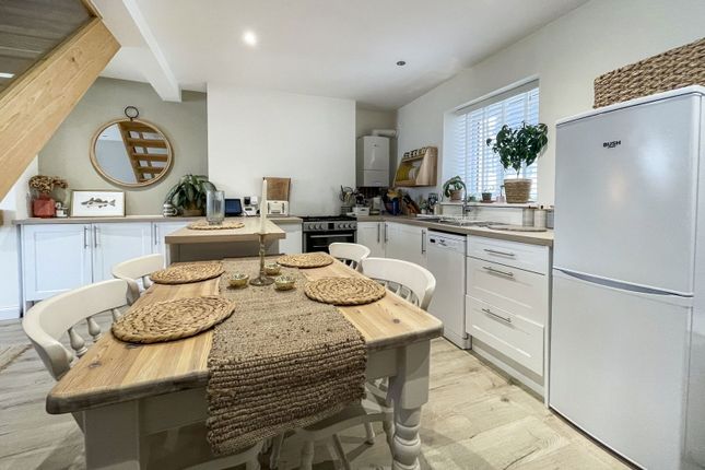 2 bedroom cottage for sale