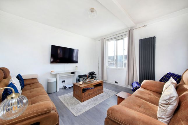 Bembridge House, 1 Iron Mill Road... 2 bed flat for sale