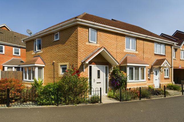 Tiber Road, North Hykeham, Lincoln 4 bed semi