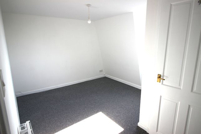 1 bed flat
