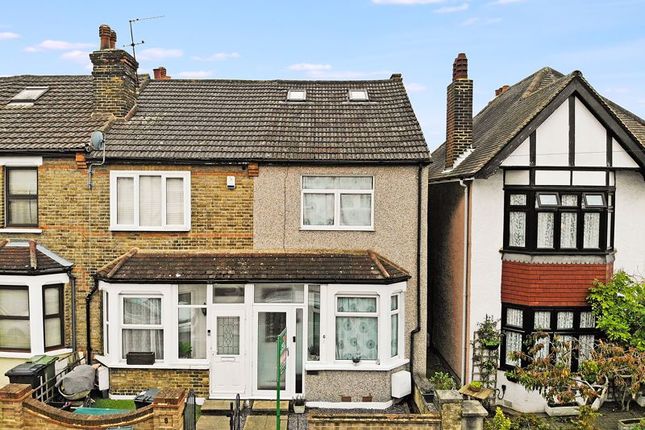 4 bed end terrace house