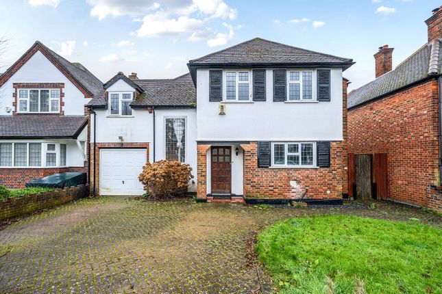 5 bed detached house