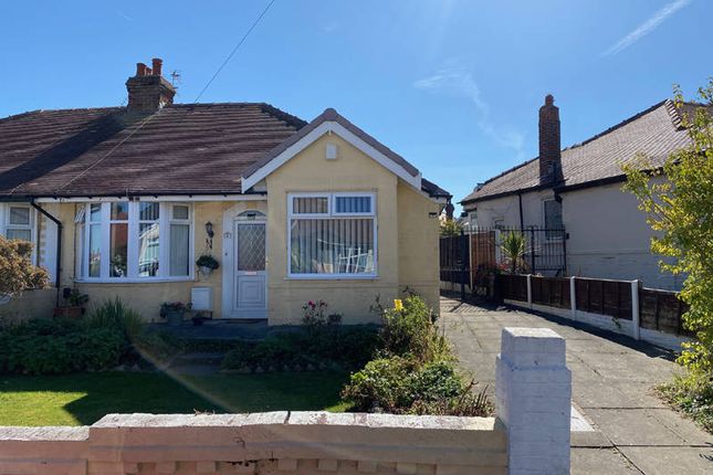 2 bedroom semi-detached bungalow for sale