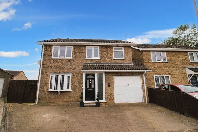 4 bed detached house