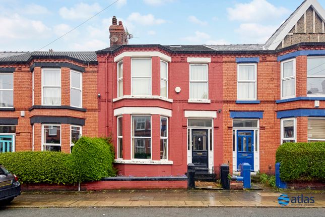 6 bed terraced house